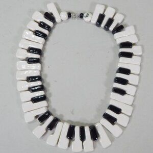 Parrot Pearl Piano Keys Necklace